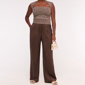 A&F Sloane Tailored Pant Crepe Wide Leg